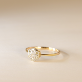 FLORINE | 18K Antique Diamond Daisy Ring