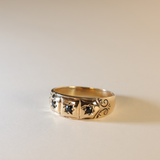 JOELLE | 9K Vintage Sapphire Band Ring